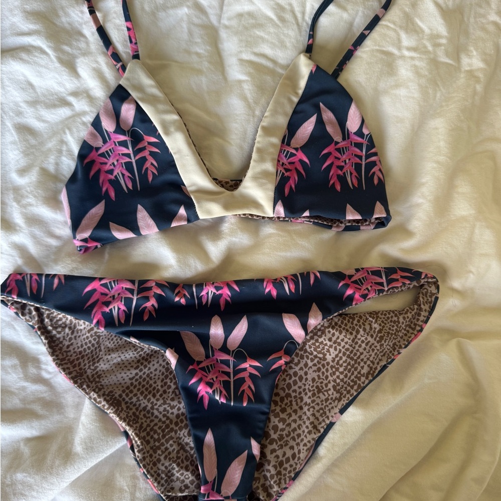 Acacia Heliconia set